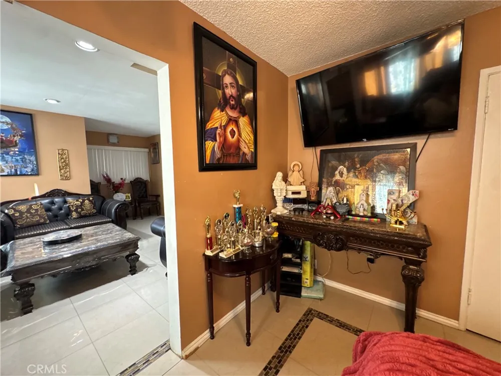 11927 166th Street Norwalk, CA 90650