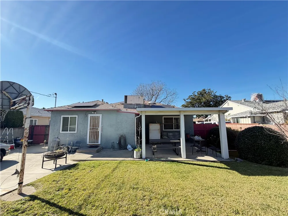 410 Lyall West Covina, CA 91790