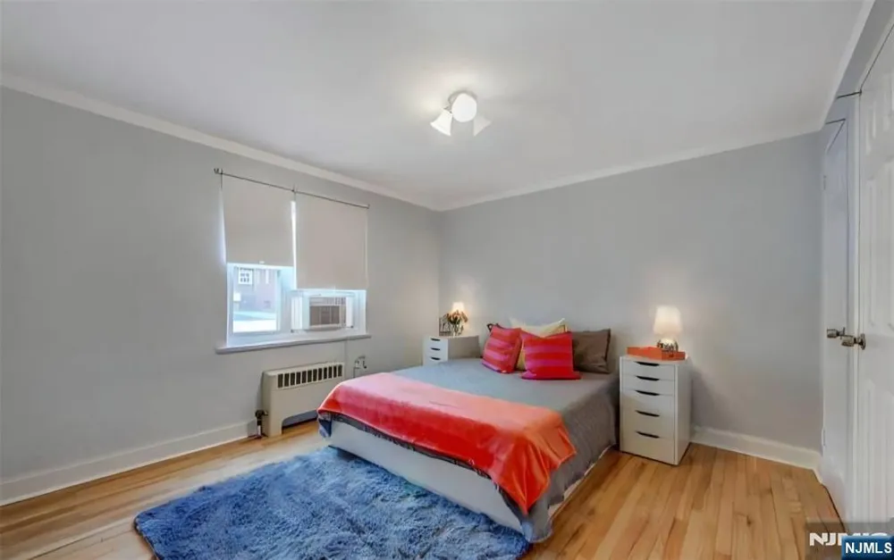 370 Esplanade 21 Hackensack, NJ 07601