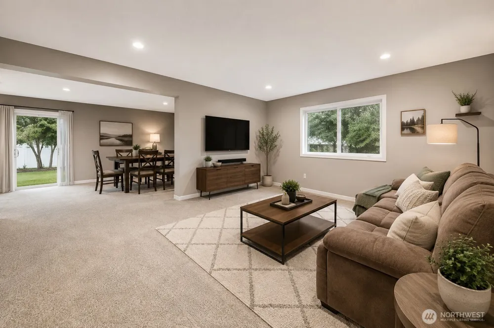 17654 86th Avenue NE Bothell, WA 98011