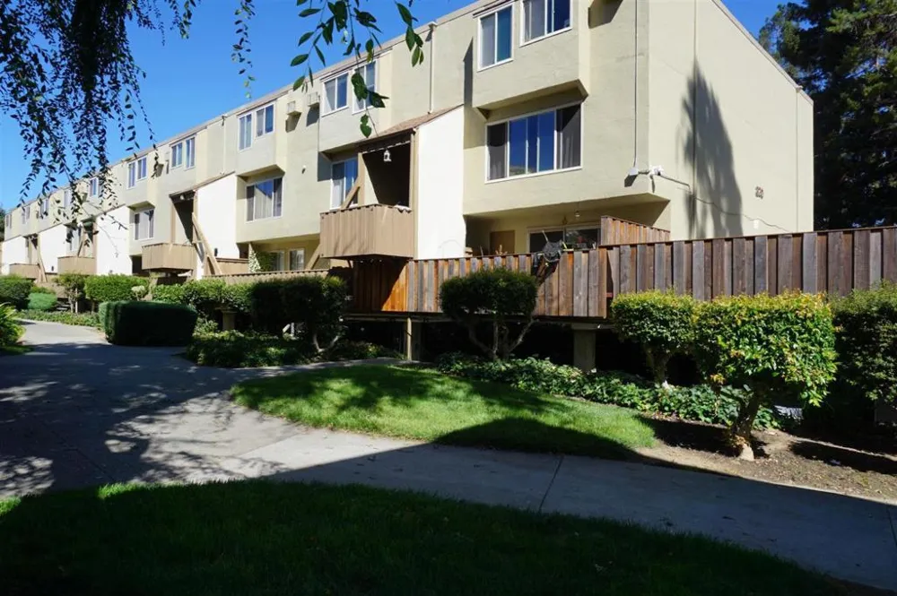 320 Auburn Way #3 San Jose, CA 95129