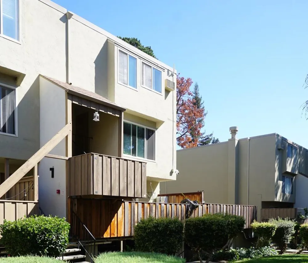 320 Auburn Way #3 San Jose, CA 95129