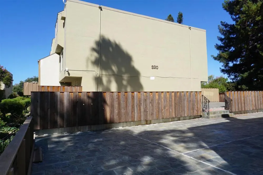 320 Auburn Way #3 San Jose, CA 95129