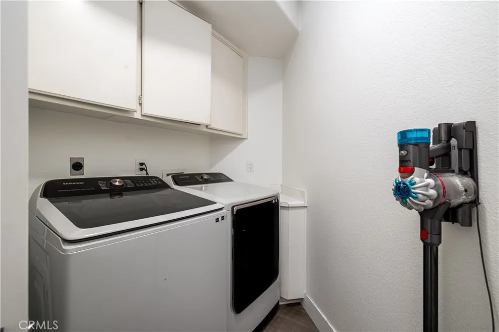 8744 Medford Riverside, CA 92508