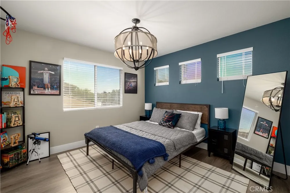 8744 Medford Riverside, CA 92508