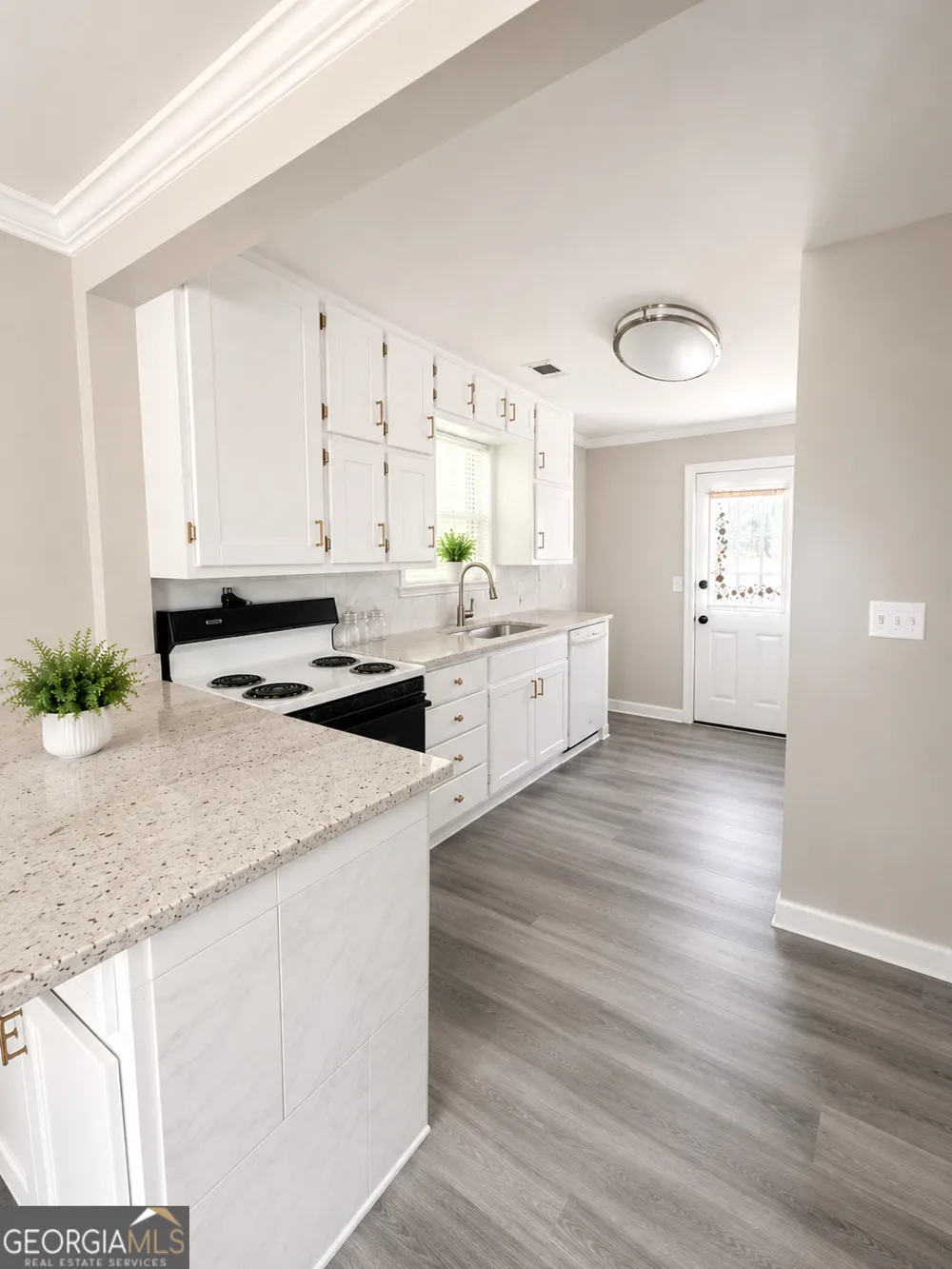 2782 Alden ST Macon, GA 31206