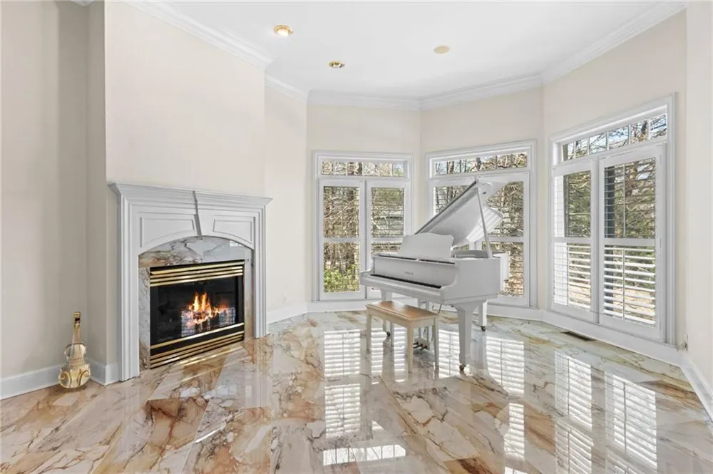 4680 Hamden Forest Drive SW Atlanta, GA 30331