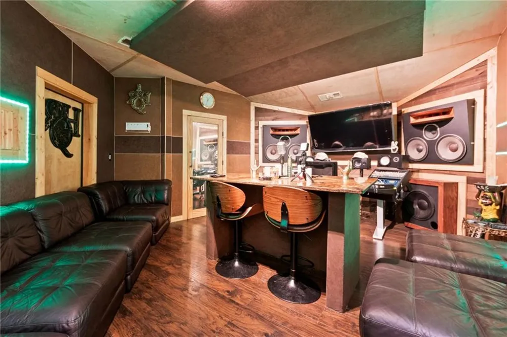 4680 Hamden Forest Drive SW Atlanta, GA 30331