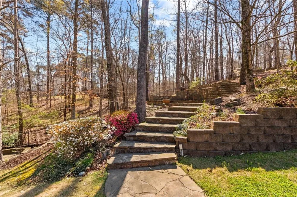 4680 Hamden Forest Drive SW Atlanta, GA 30331
