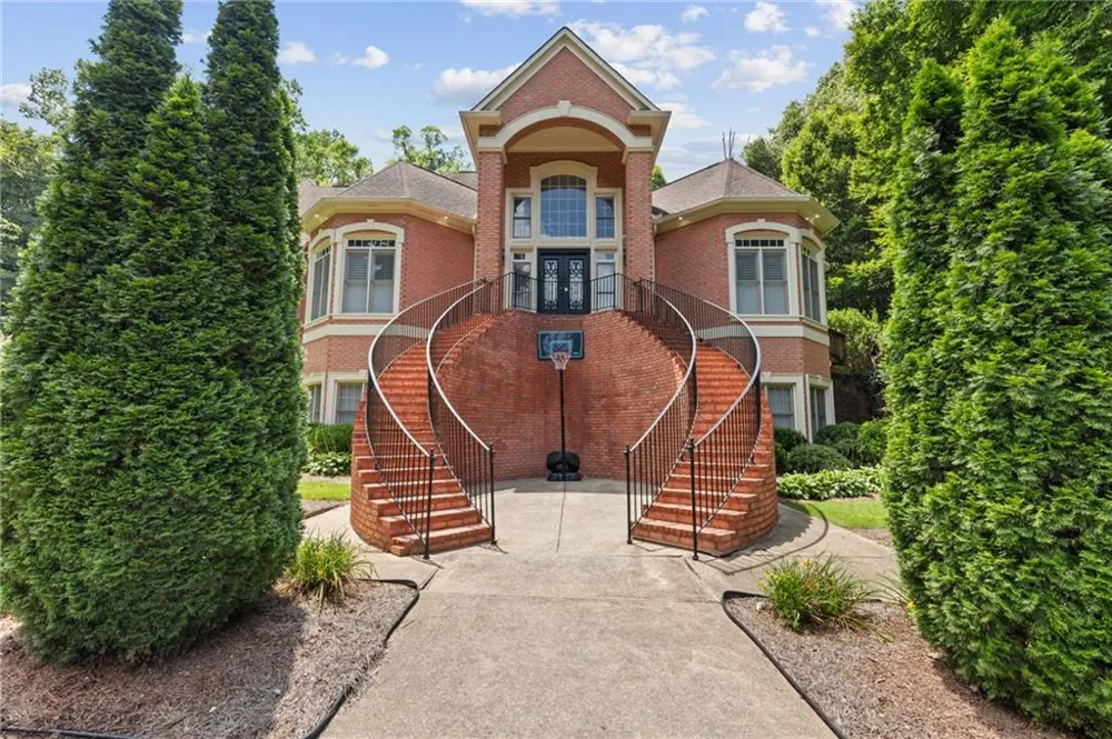 4680 Hamden Forest Drive SW Atlanta, GA 30331