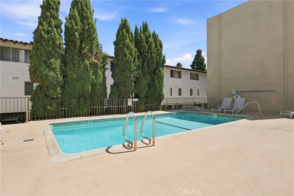 5625 Windsor Way #211 Culver City, CA 90230