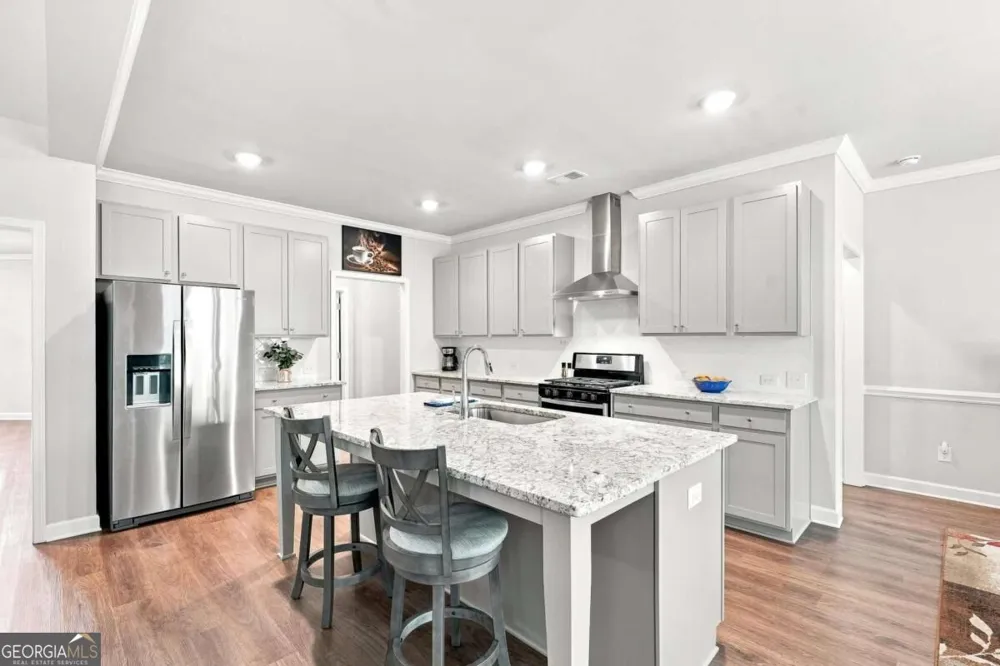 252 Saratoga DR Acworth, GA 30102