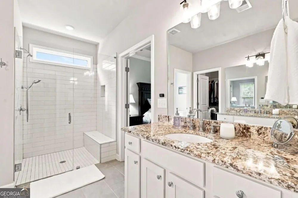 252 Saratoga DR Acworth, GA 30102