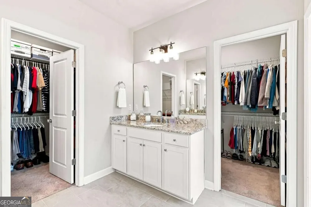 252 Saratoga DR Acworth, GA 30102
