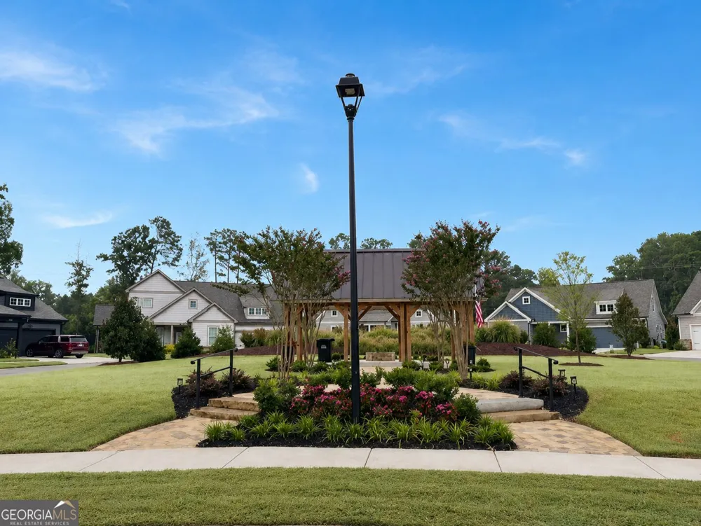 252 Saratoga DR Acworth, GA 30102