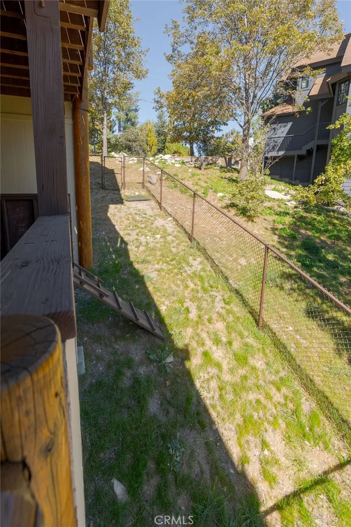 27721 Caribou Drive Lake Arrowhead, CA 92352