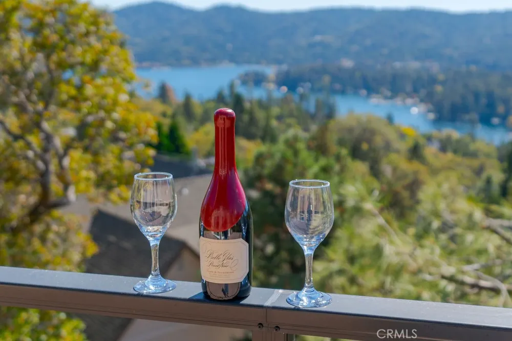 27721 Caribou Drive Lake Arrowhead, CA 92352