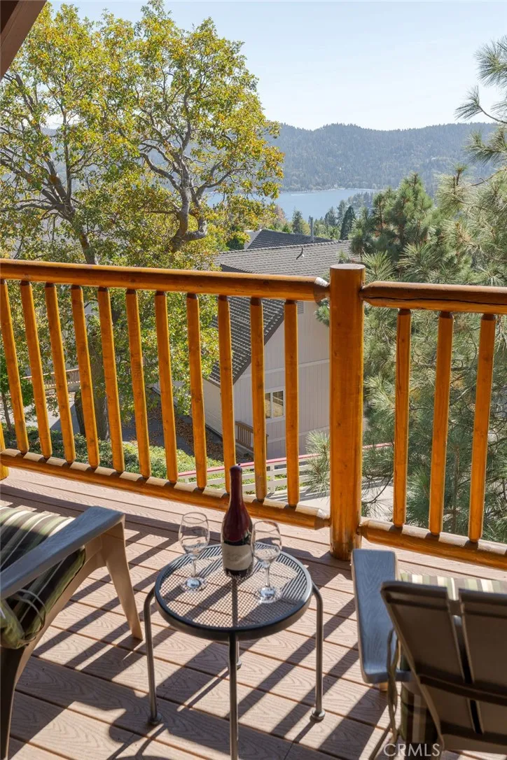 27721 Caribou Drive Lake Arrowhead, CA 92352