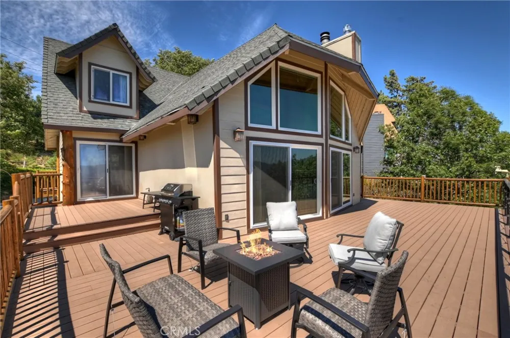 27721 Caribou Drive Lake Arrowhead, CA 92352