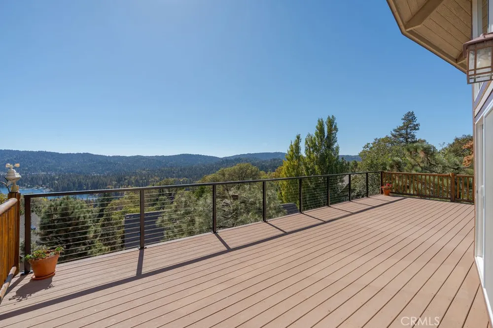 27721 Caribou Drive Lake Arrowhead, CA 92352