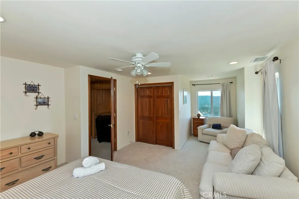 27721 Caribou Drive Lake Arrowhead, CA 92352