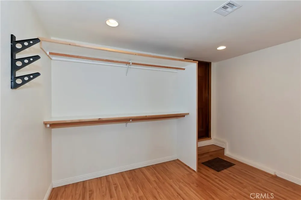 27721 Caribou Drive Lake Arrowhead, CA 92352