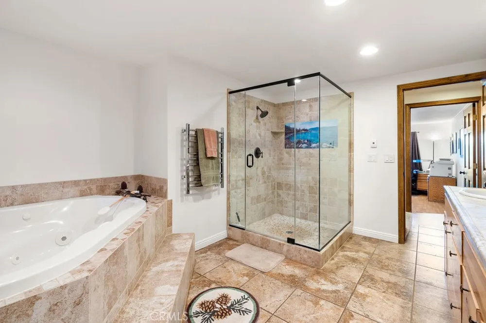 27721 Caribou Drive Lake Arrowhead, CA 92352