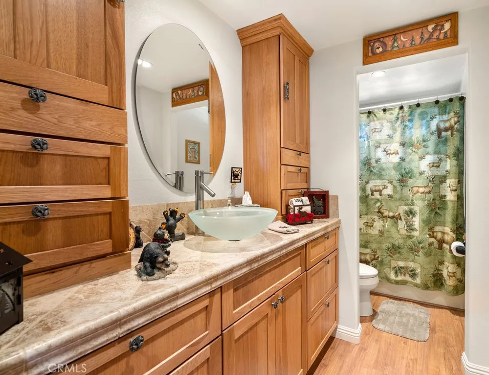 27721 Caribou Drive Lake Arrowhead, CA 92352