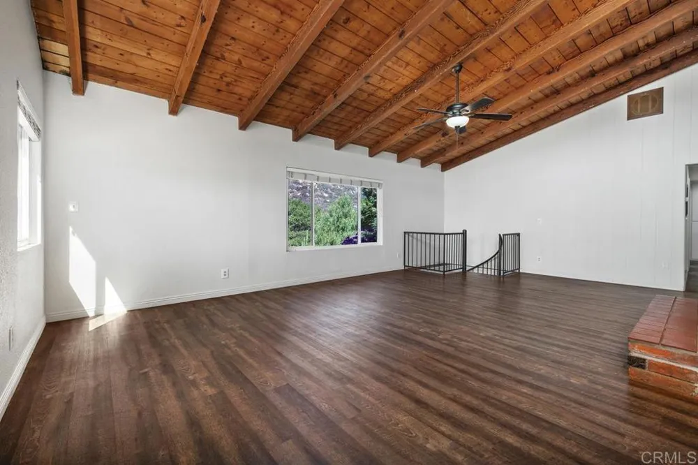 3333 Suncrest El Cajon, CA 92021