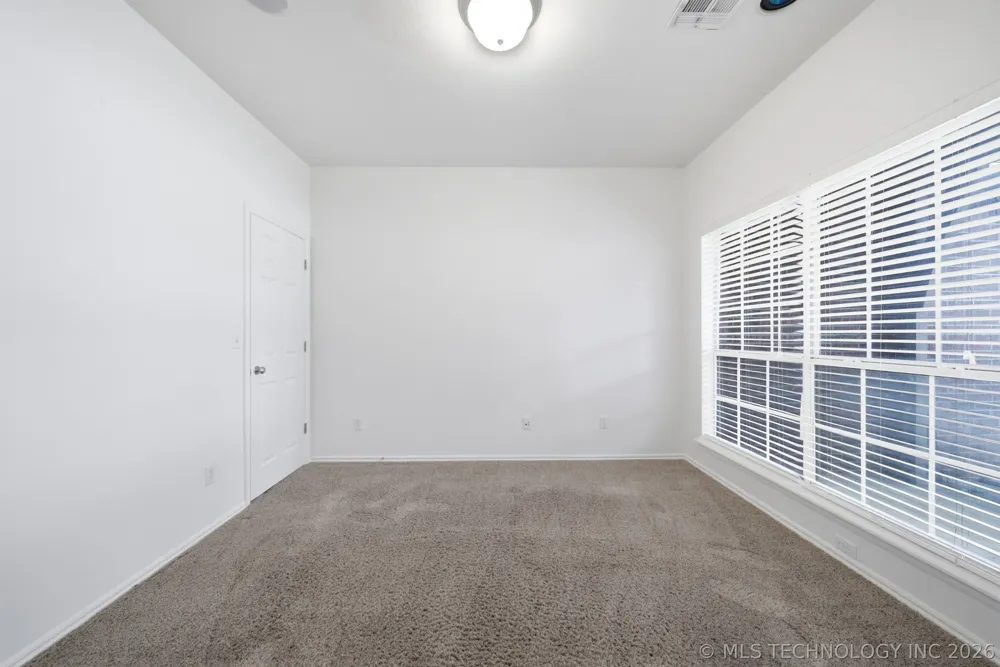 325 E 112th Street S Jenks, OK 74037