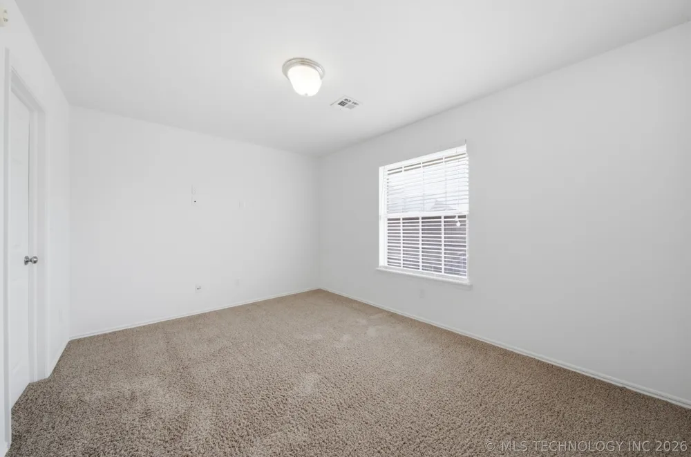 325 E 112th Street S Jenks, OK 74037