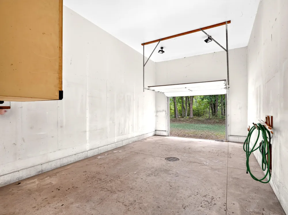 2074 W Olson Road Lee Township, MI 48657