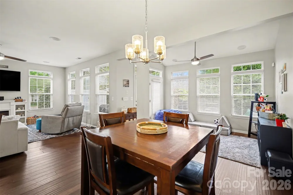 5705 Mossdale Lane Charlotte, NC 28278