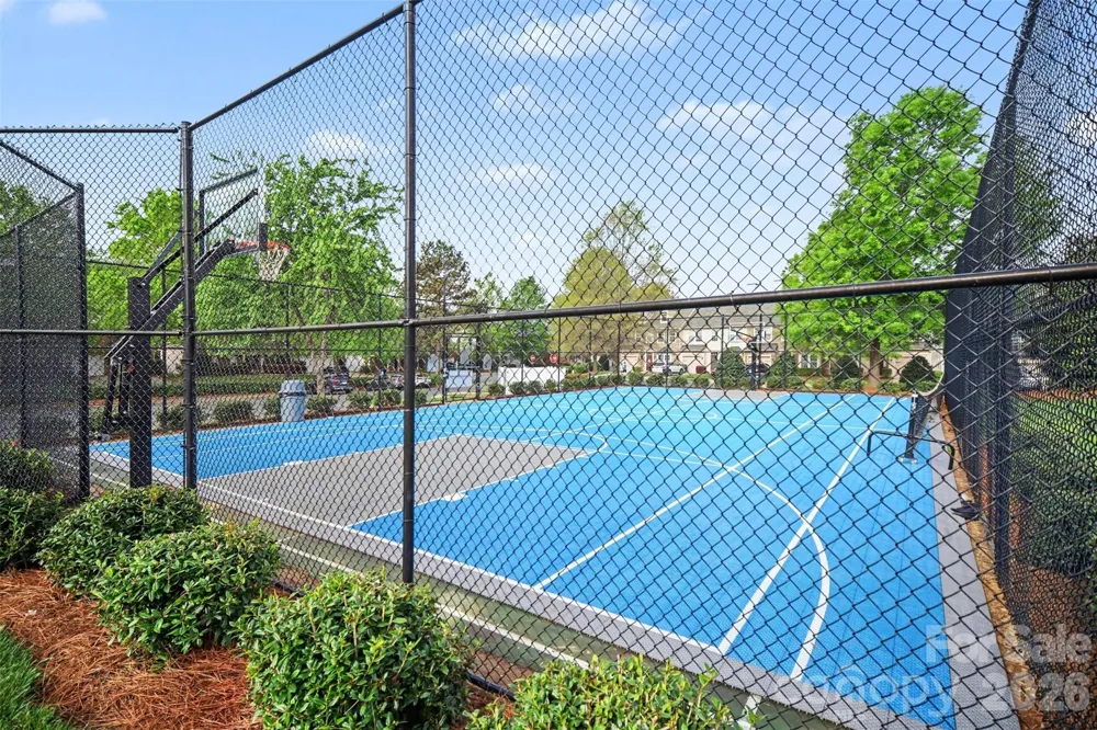 5705 Mossdale Lane Charlotte, NC 28278