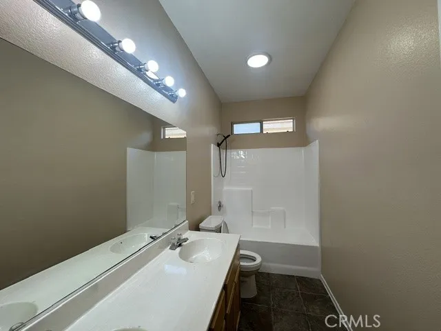 13611 Fern Pine Street Victorville, CA 92392