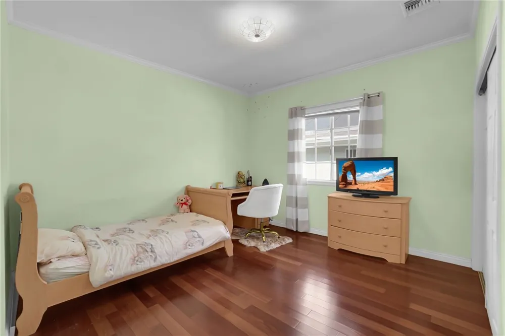 15129 Otsego Street Sherman Oaks, CA 91403