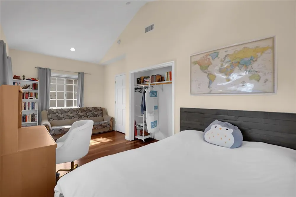 15129 Otsego Street Sherman Oaks, CA 91403