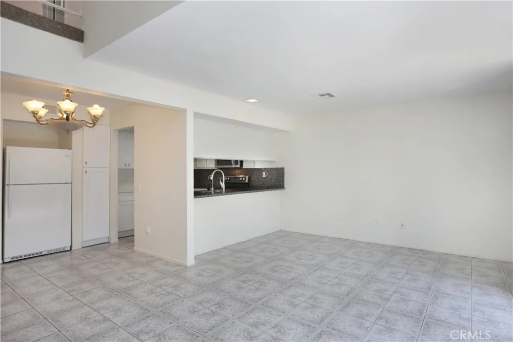 1693 S Heritage Anaheim, CA 92804