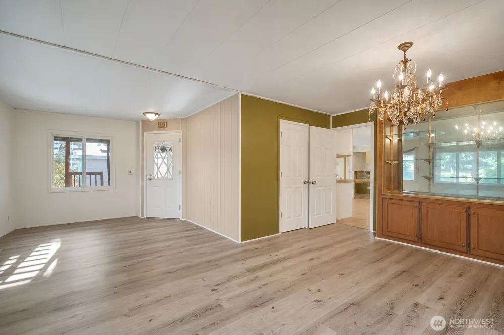 2500 S 370th Street #117 Federal Way, WA 98003