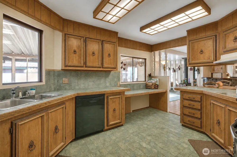 2500 S 370th Street #117 Federal Way, WA 98003