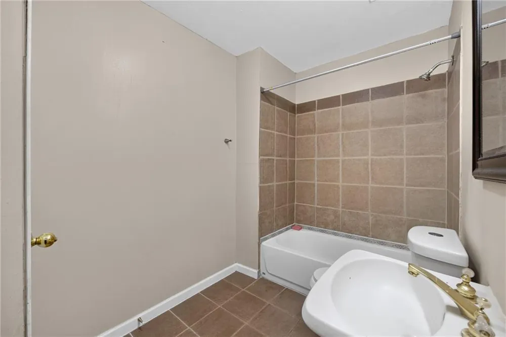 40 Jessamine Trail Lawrenceville, GA 30046