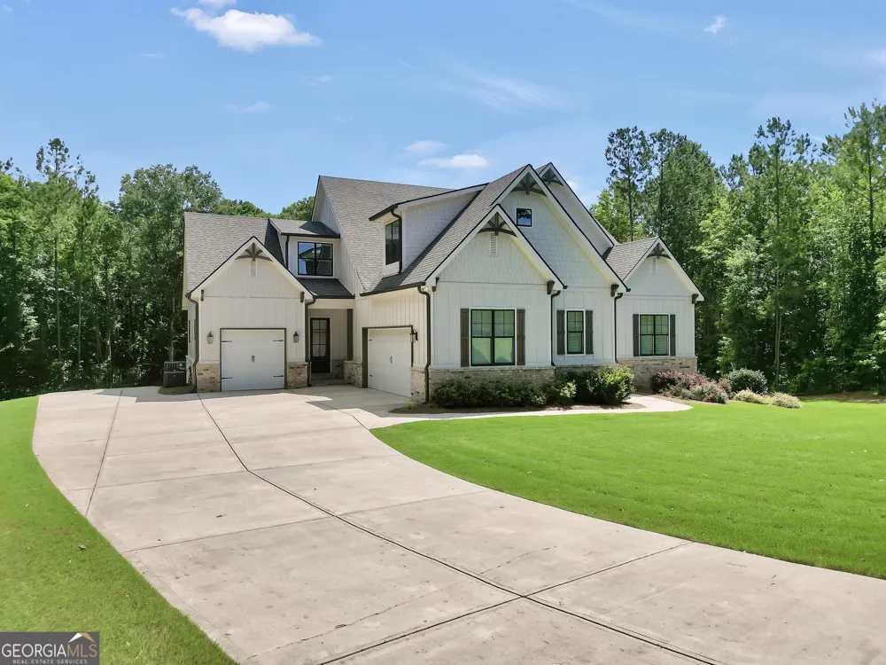 110 Whirlaway CT Forsyth, GA 31029
