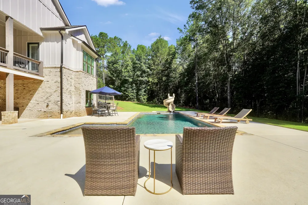 110 Whirlaway CT Forsyth, GA 31029