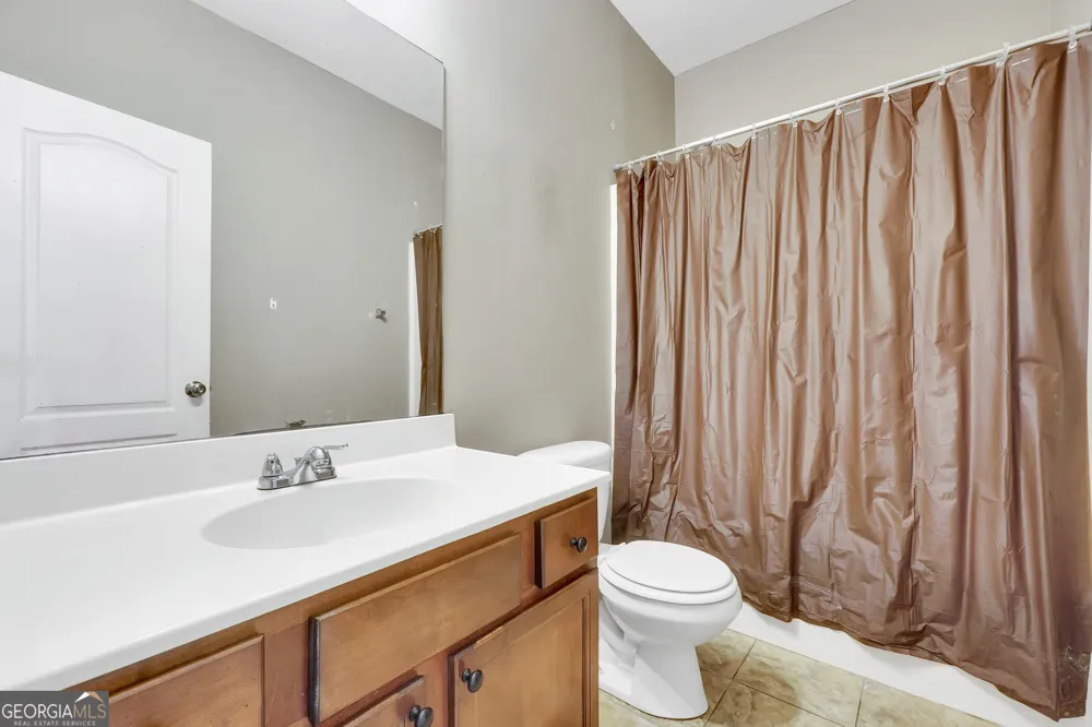 60 Snapdragon LN Covington, GA 30014