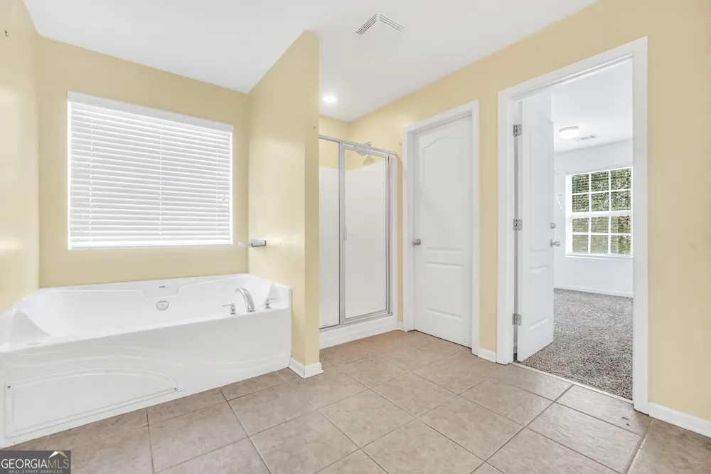 60 Snapdragon LN Covington, GA 30014