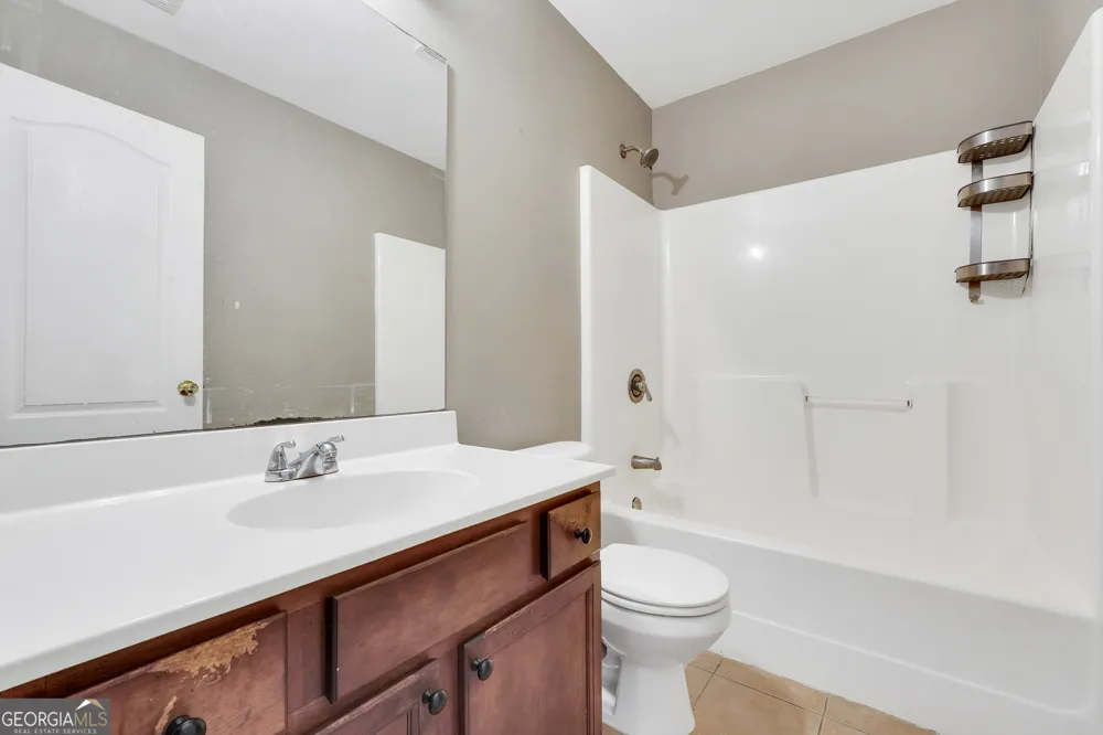 60 Snapdragon LN Covington, GA 30014