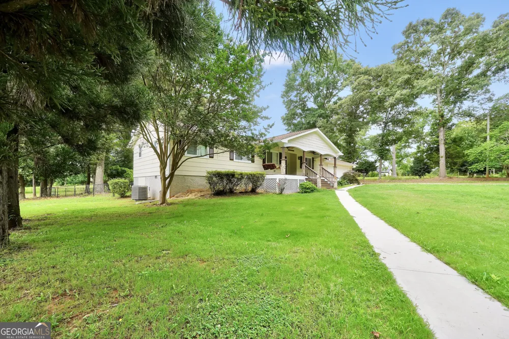 122 E Knight RD McDonough, GA 30252