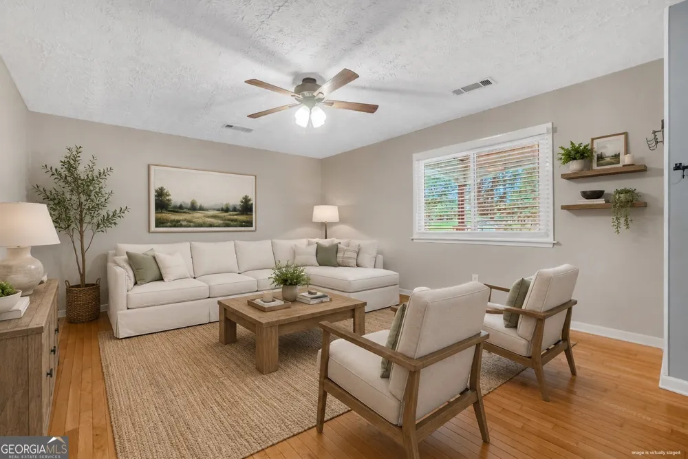 122 E Knight RD McDonough, GA 30252