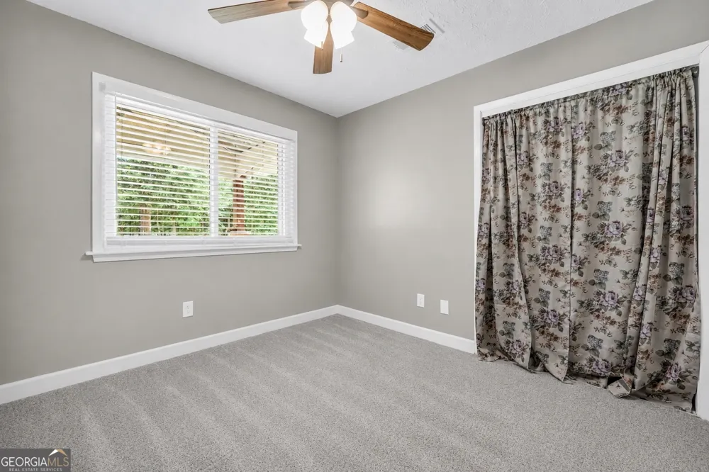 122 E Knight RD McDonough, GA 30252