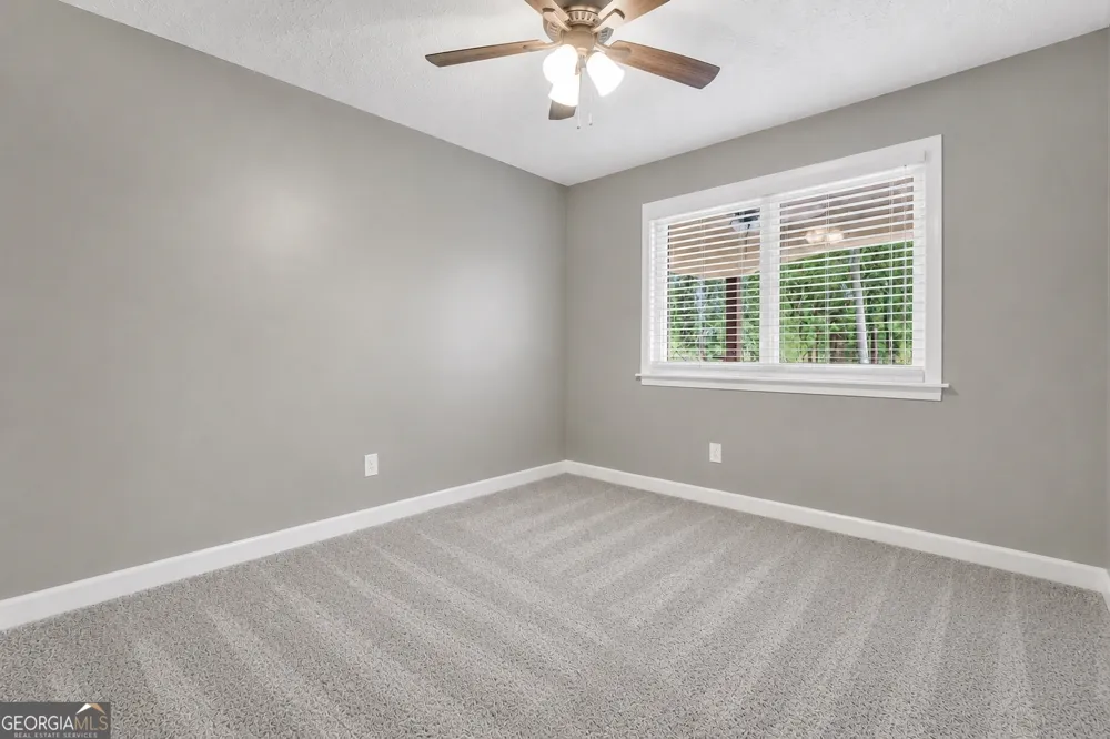 122 E Knight RD McDonough, GA 30252